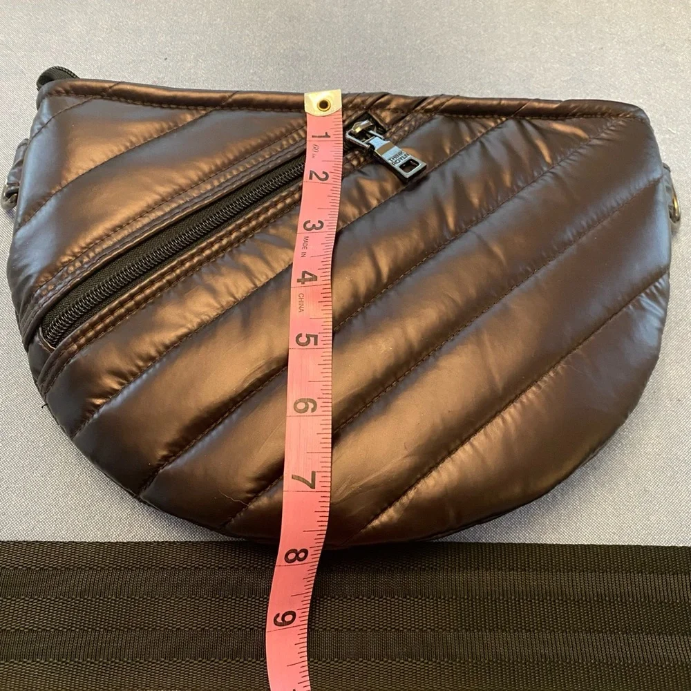 NWOT THINK ROYLAN QUILTED CROSSBODY. - Picture 10 of 12